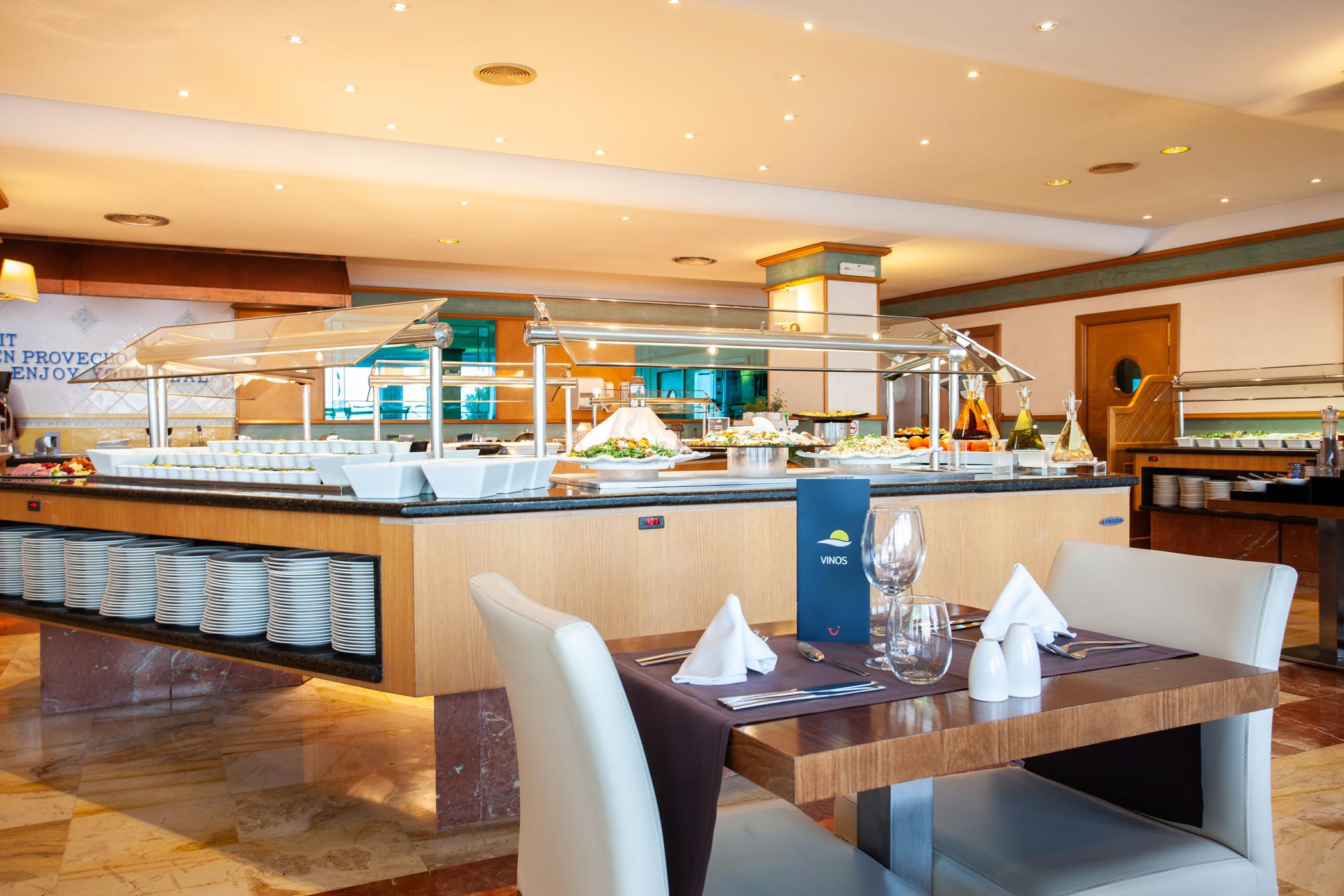 Grupotel Aguait Resort & Spa - Adults Only Cala Ratjada  Bagian luar foto