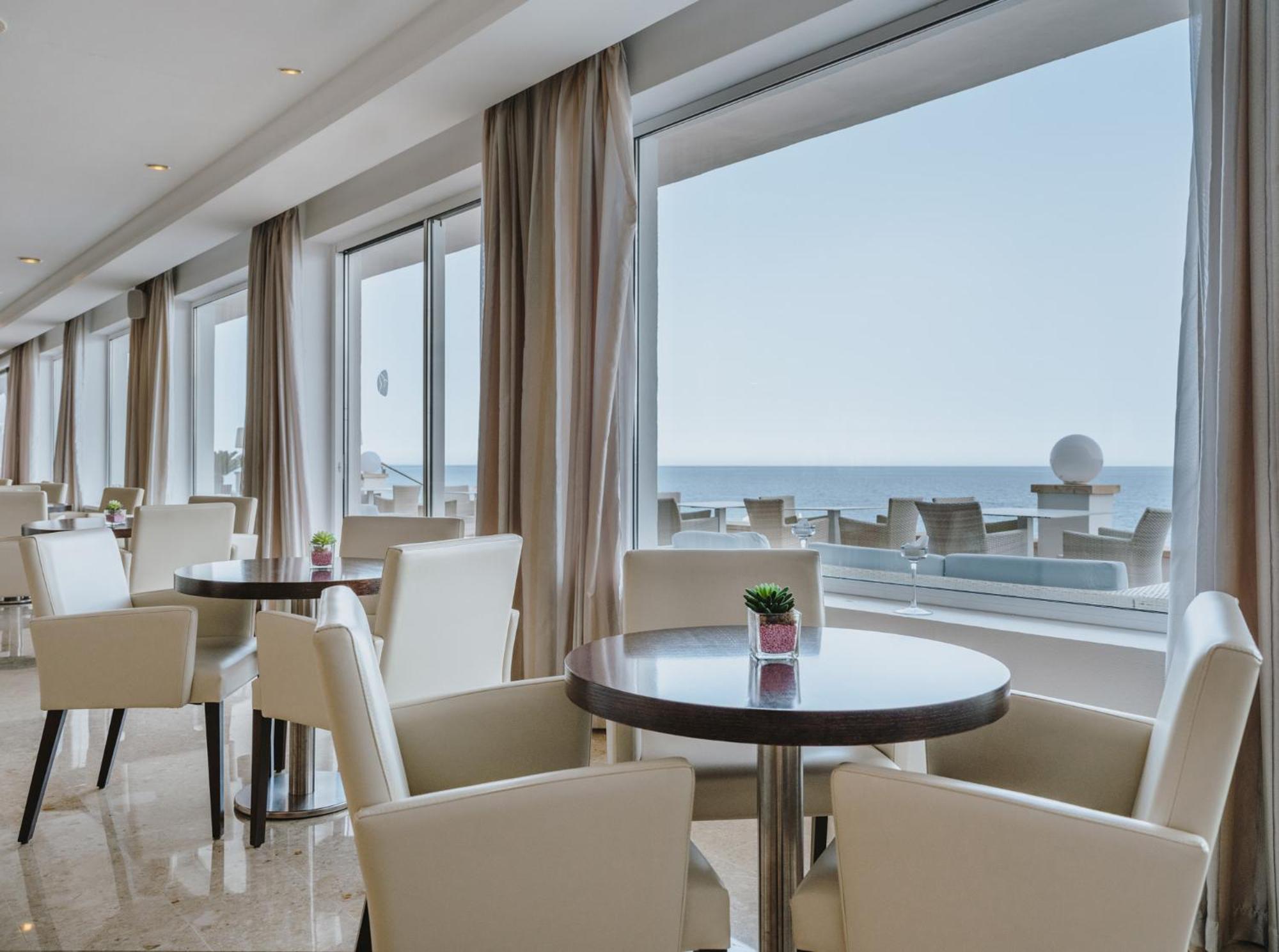 Grupotel Aguait Resort & Spa - Adults Only Cala Ratjada  Bagian luar foto